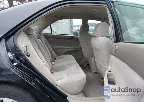 2002 Toyota Camry Le from USA, damaged, VIN 4T1BE32K52U088111